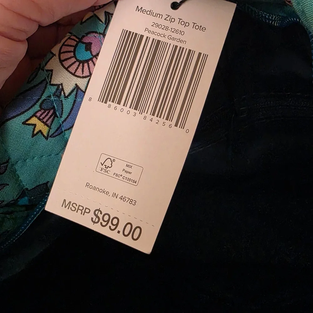 $99 NEW Vera Bradley Peacock Garden Medium Zip Top Tote Quilted Floral Bag